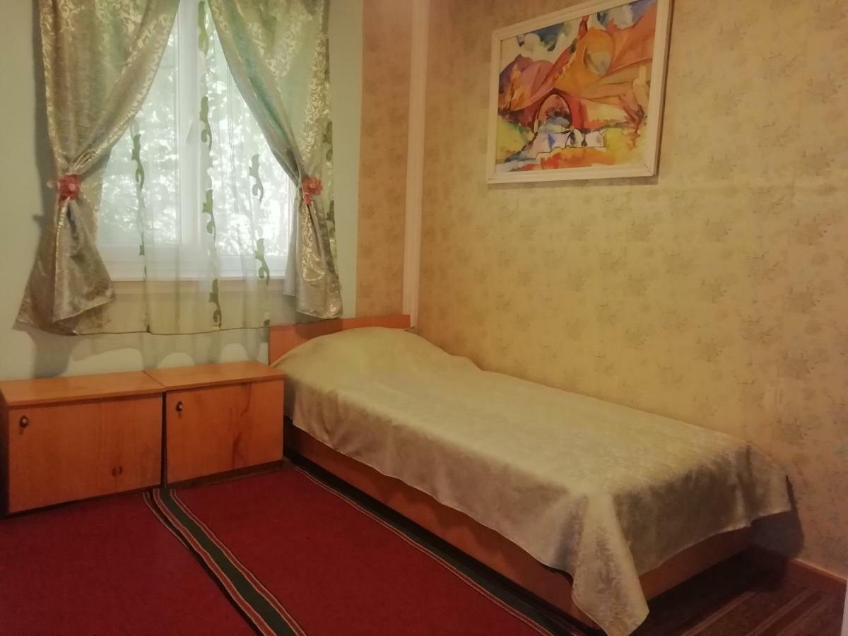 Park-Hotel Khoren'S Lake Areni エクステリア 写真